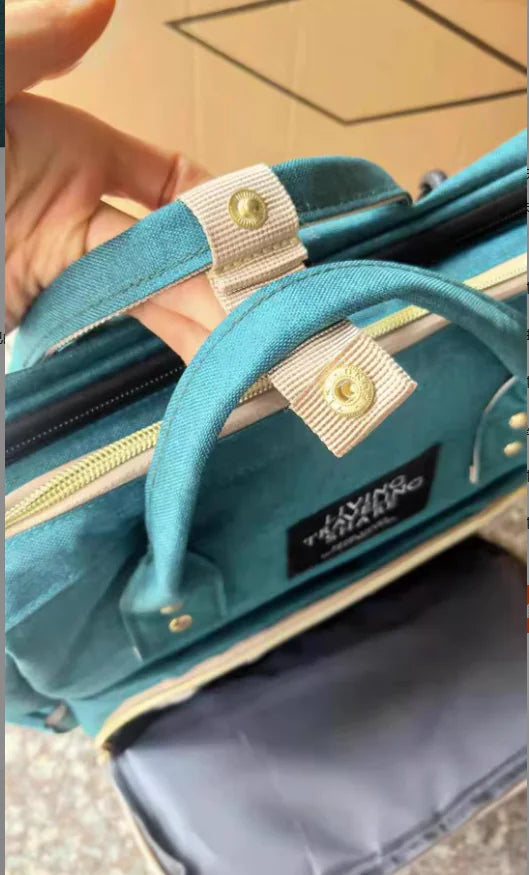 Geräumige Wickeltasche für Mütter. - MarktWonders 